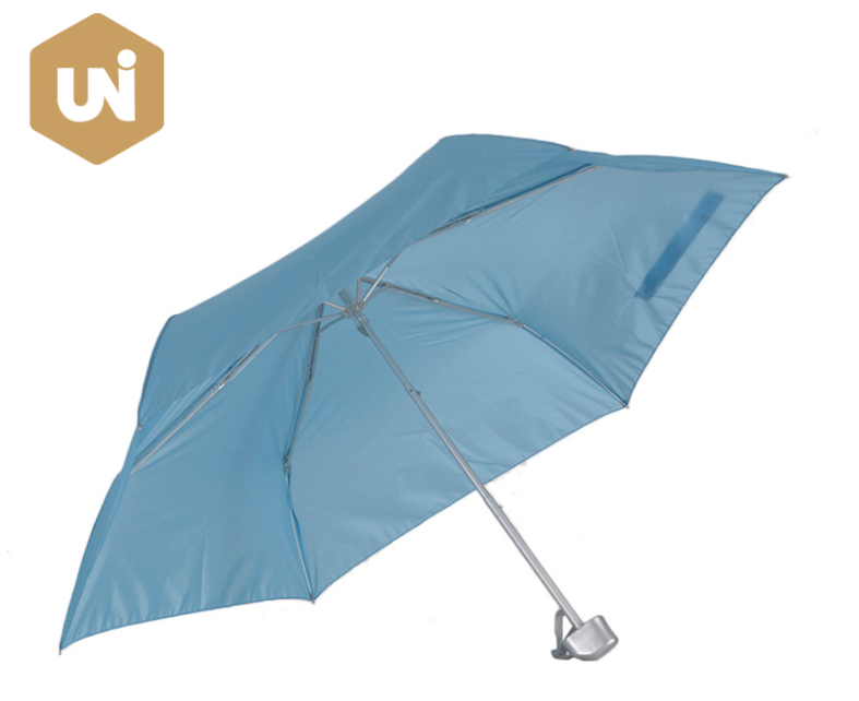 Uch qavatli soyabon